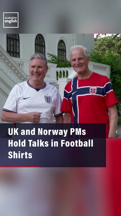 UK and Norway PMs Hold Talks in Football Shirts