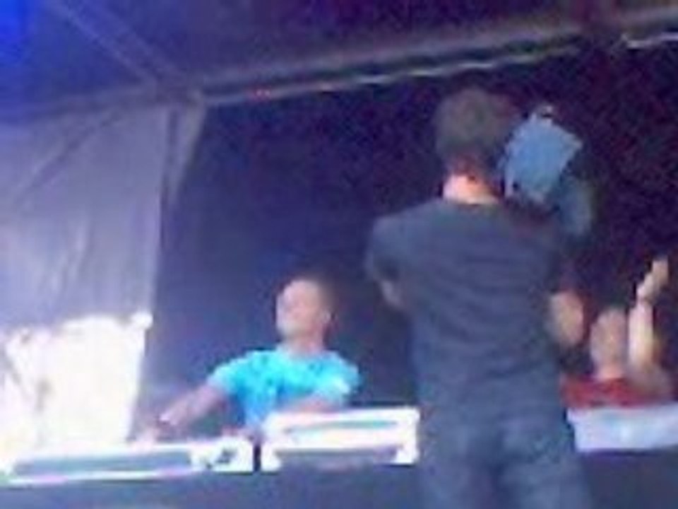 Summer festival 2008 ( Dark e vs the playboy )