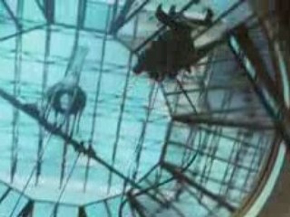 Quantum of Solace Trailer in HD