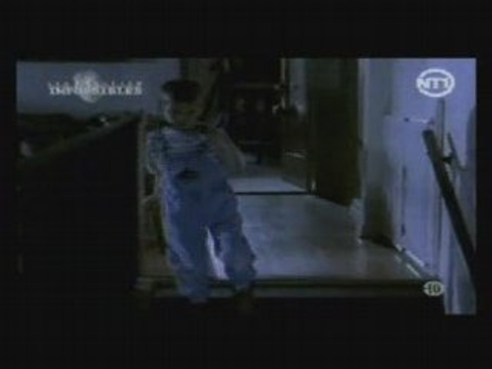 Maison hantée par un fantôme  et poltergeist