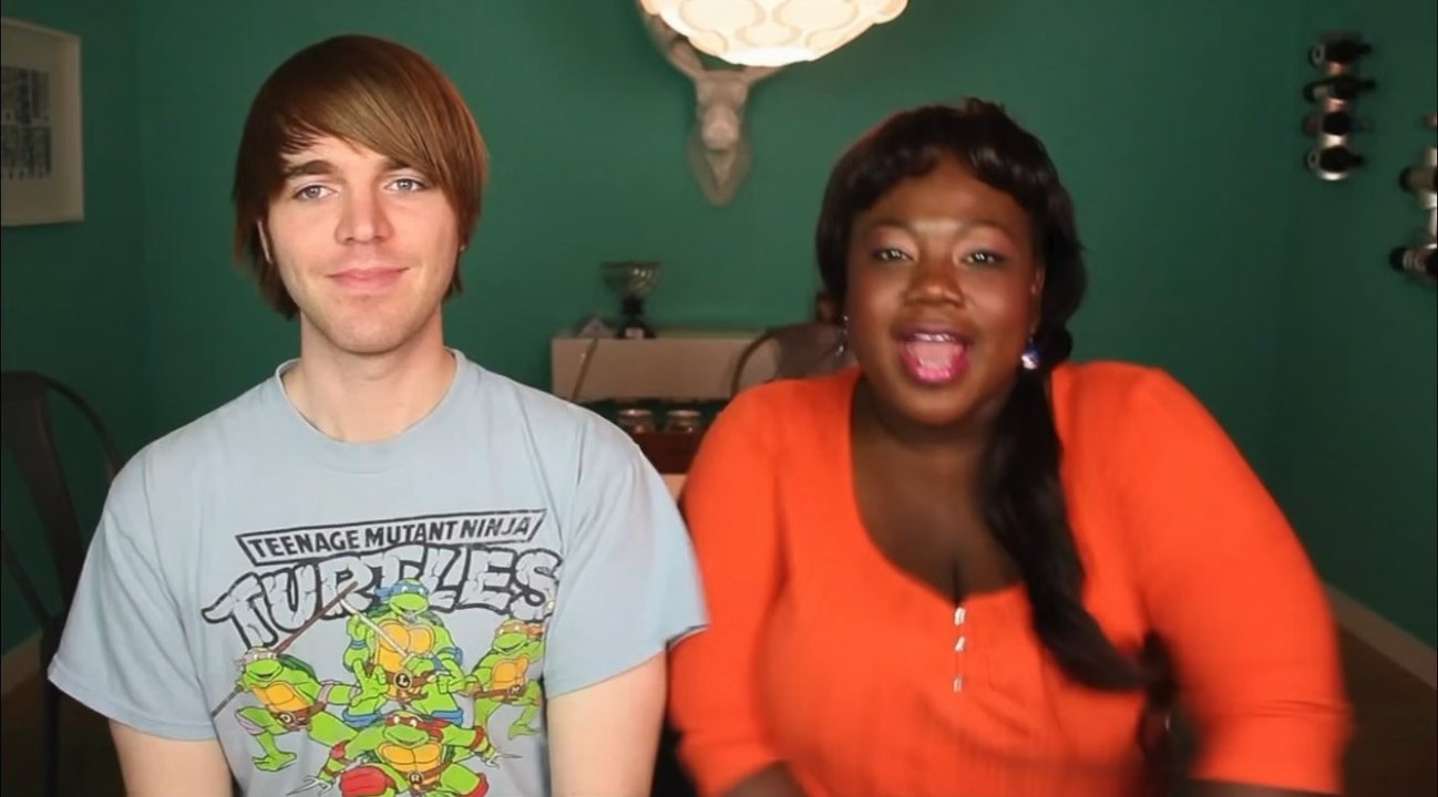 Shanna Malcolm - REVIEWING 2013 (Part 2) - with Shane Dawson!!! |