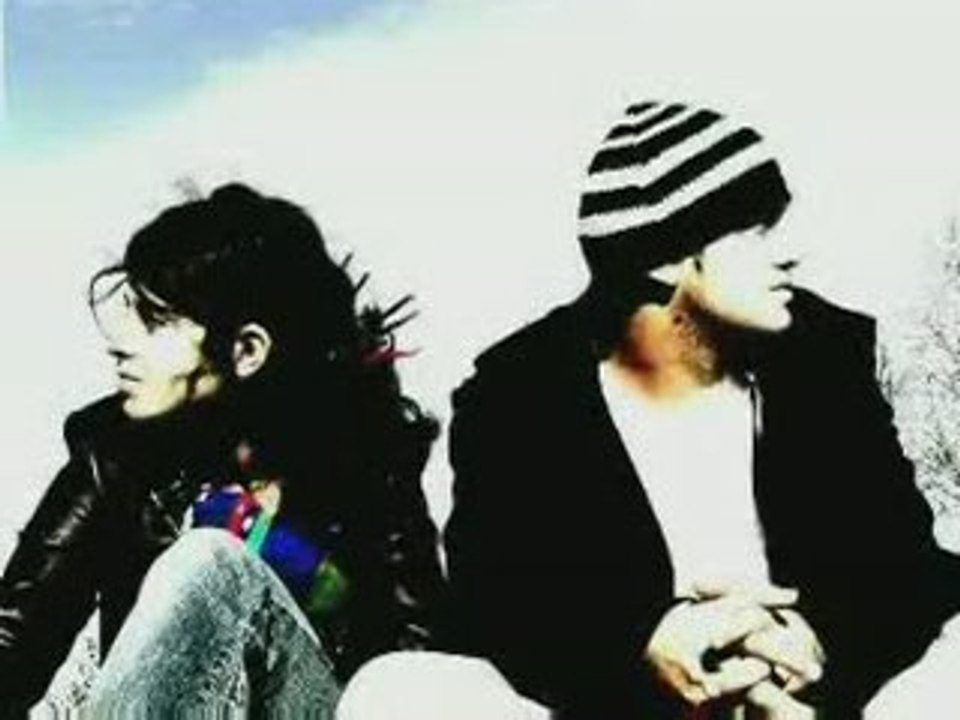 MP3 POP GRATIS: MOISES URBAN - Loca - Música copyleft