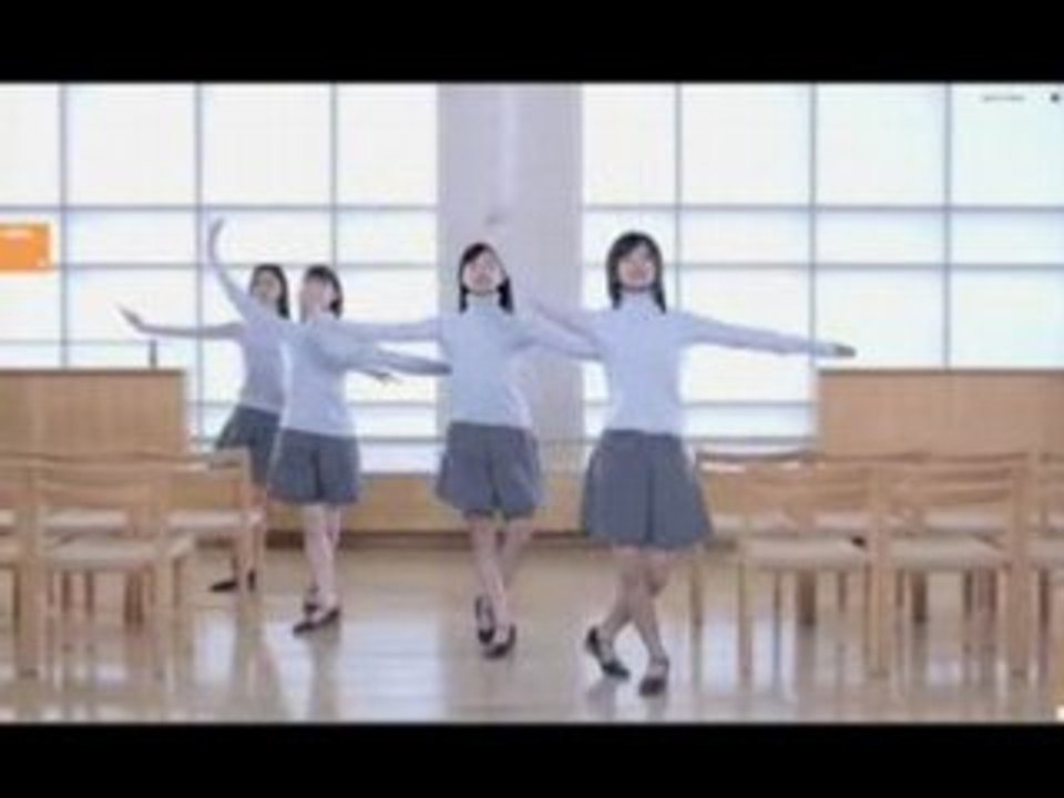 Uniqlo: Uniqlock Site DAY MODE (3-24)