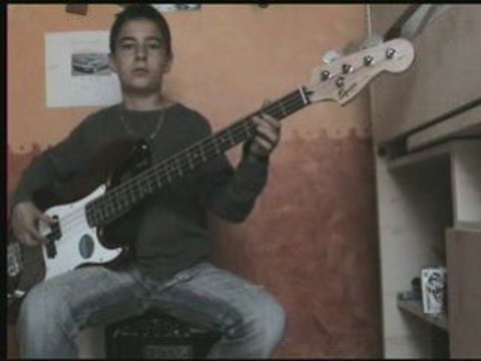The white Stripes-Seven Nation Army