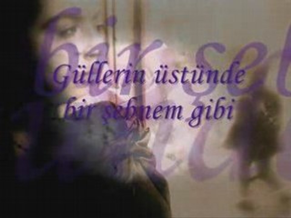Bir garip ağlar