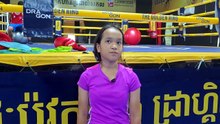 កុមារី ស៊ីឡាង វ័យ៩ឆ្នាំចូលហាត់ប្រដាល់សកល ព្រោះអាចផ្ដល់សុខភាពល្អ និងក្បាច់គុនការពារខ្លួន