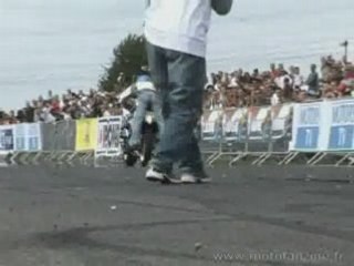 Face Skitching Manu de Nice Stunt Bike Show