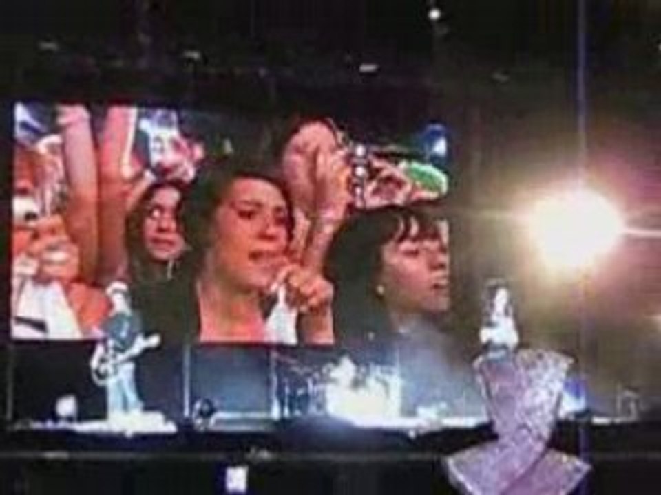 TH RIR Madrid 28.06.08 - Bill habla - Love is Dead