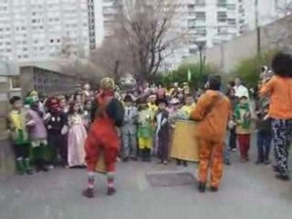 Batucada défilé du Karnaval Humanitaire 2008