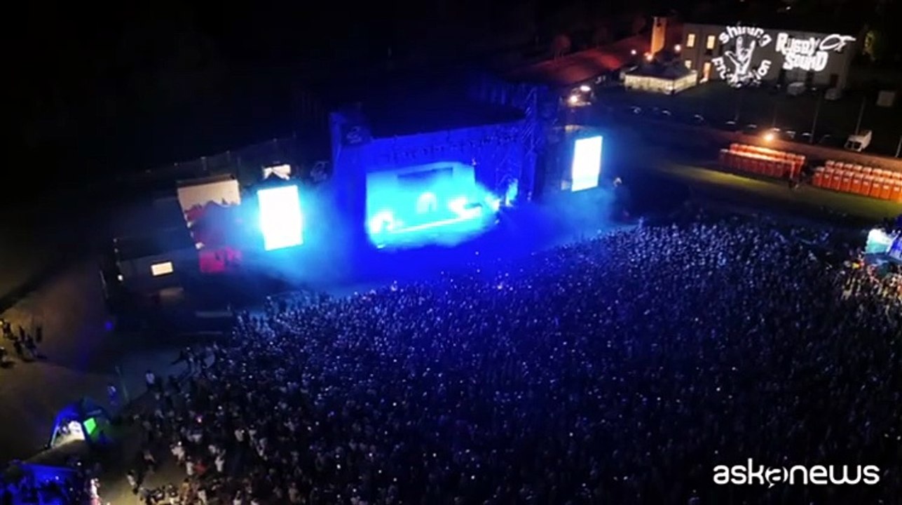 Madame torna sul palco con un viaggio tra musica, emozioni e performance