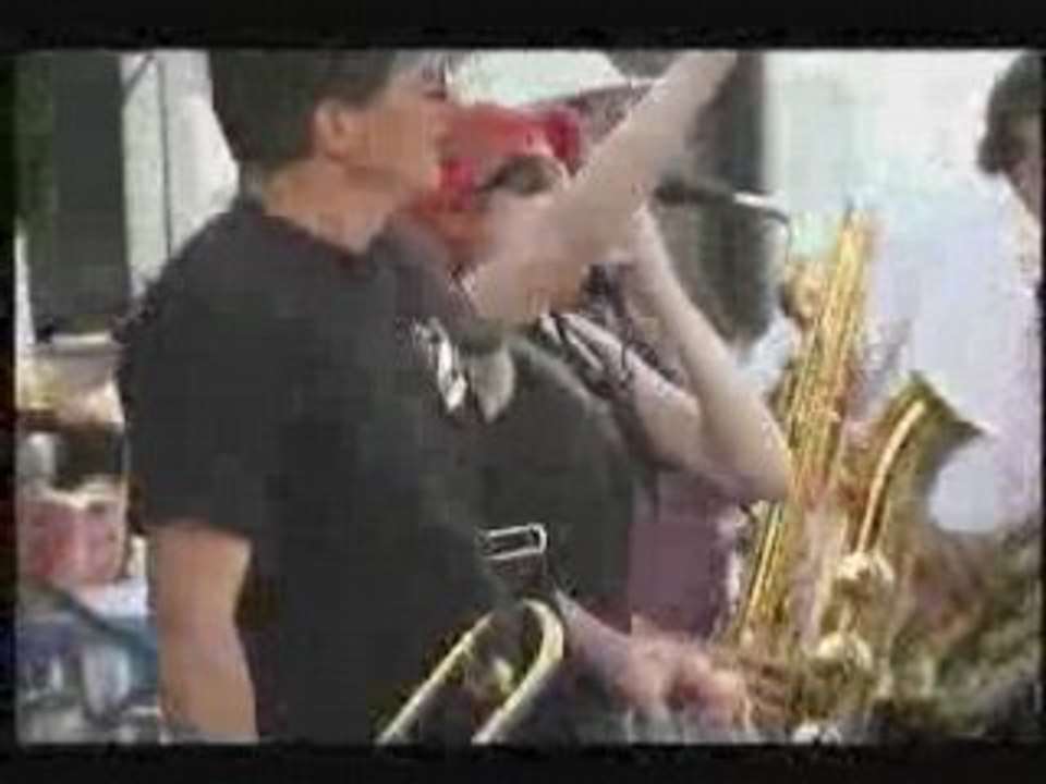 La jeune fille du métro à Saint Jazz sur Vie