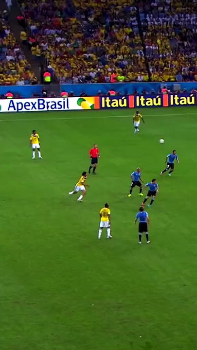James Rodríguez marque d’une superbe frappe lointaine