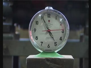 CA_REVEILLE EXTRAIT DE "ET CA CONTINUE" de Pierre Meunier