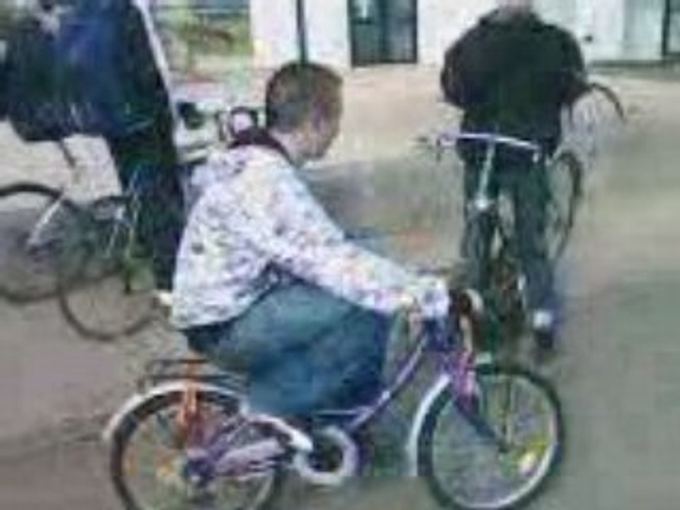 super steven et un super vélo