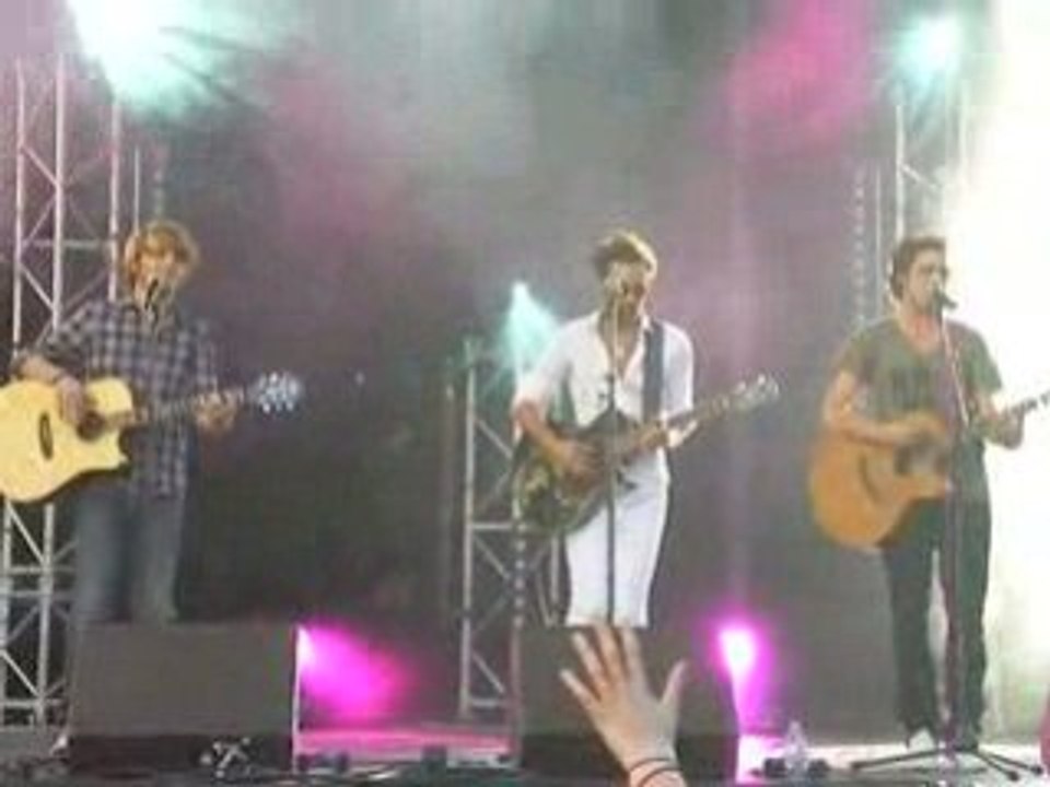 Nouvelle Star 2008 - Dis-Moi (concert Marseille)