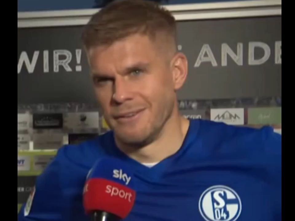 One of the best interviews you'll ever see 😆🔊 #fussball #Bundesliga