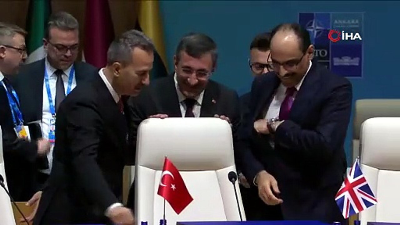 NATO Zirvesi’nde Erdoğan’ın kalemi dikkat çekti! İşte merak edilen detay