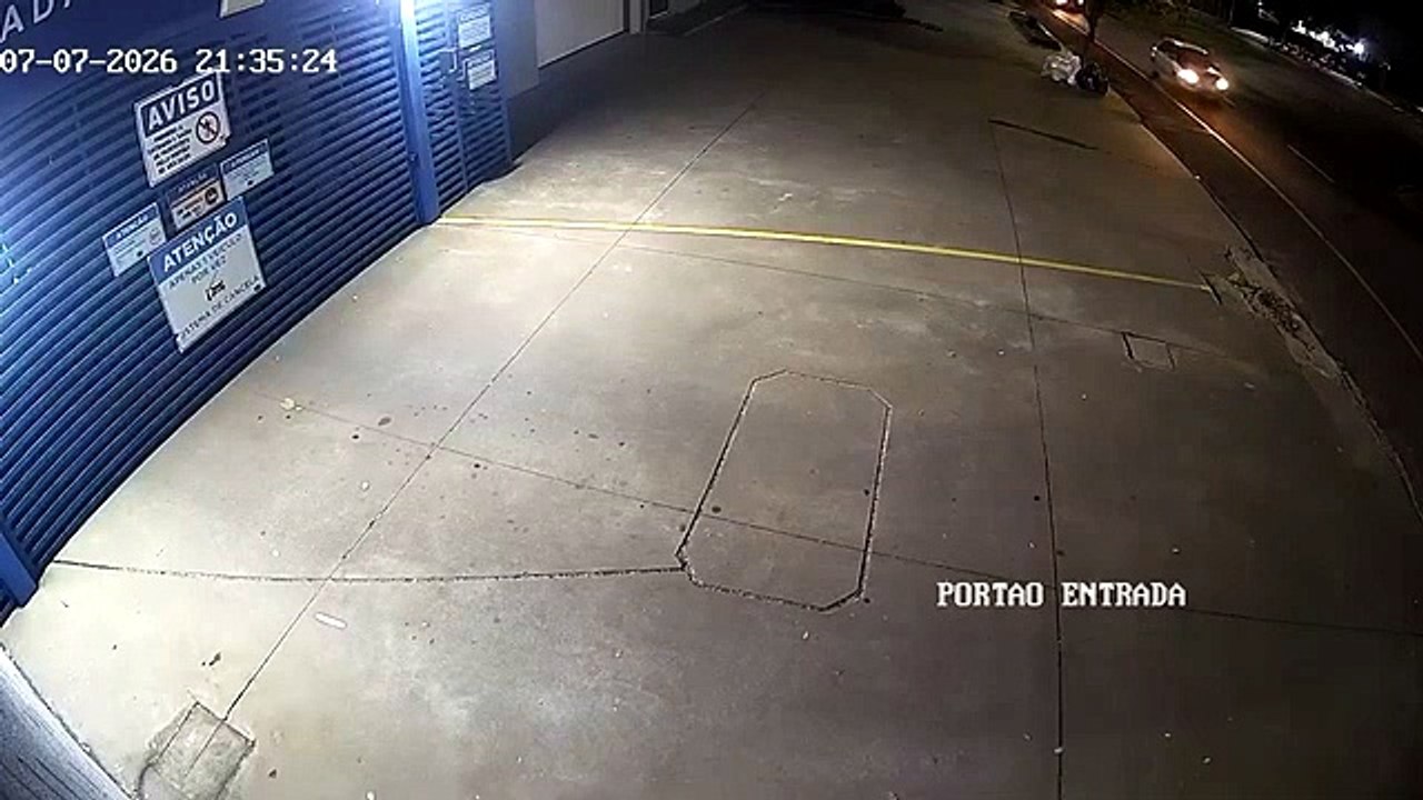 Veja o registro de tentativa de roubo e momentos de tensão em prédio de Umuarama