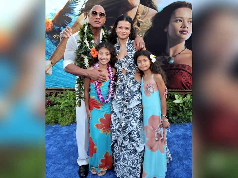 Dwayne Johnson bringt seine drei Töchter mit zur 'Moana'-Premiere