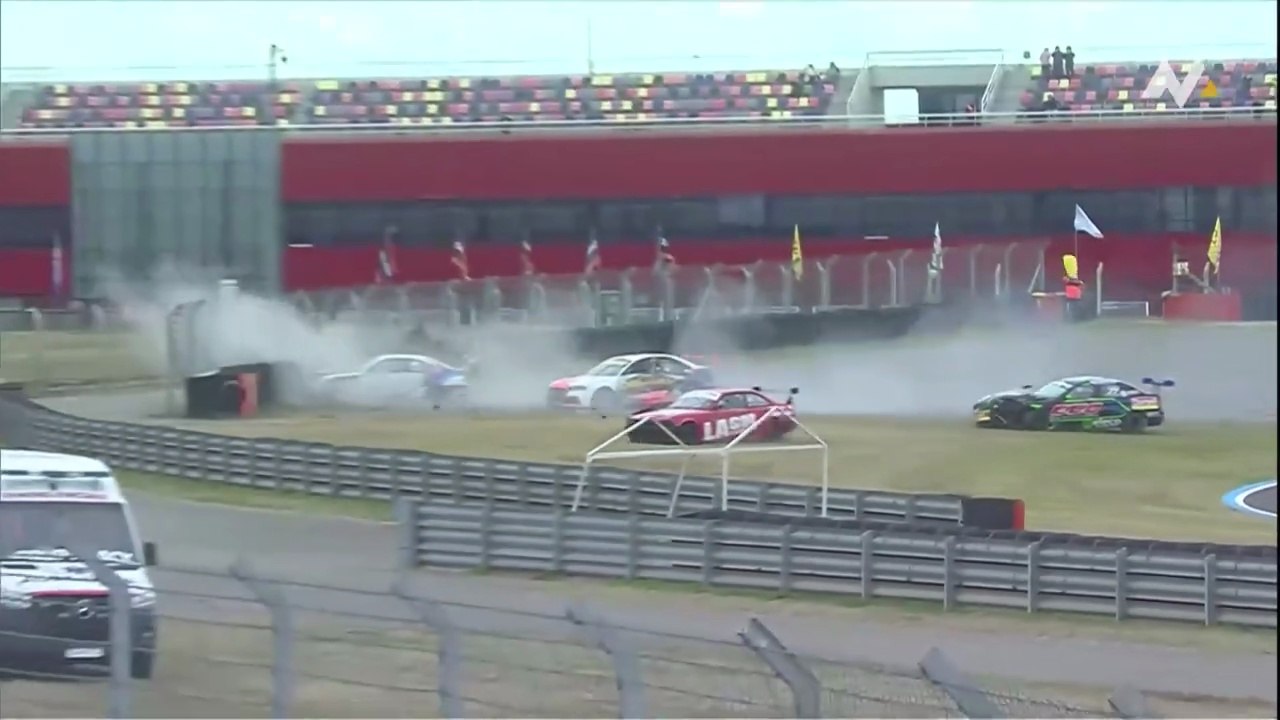 Turismo Internacional Clase Super 2026 Termas Final Start Big Crash