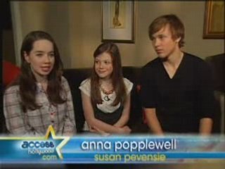Les Pevensies en interview avec Access Hollywood