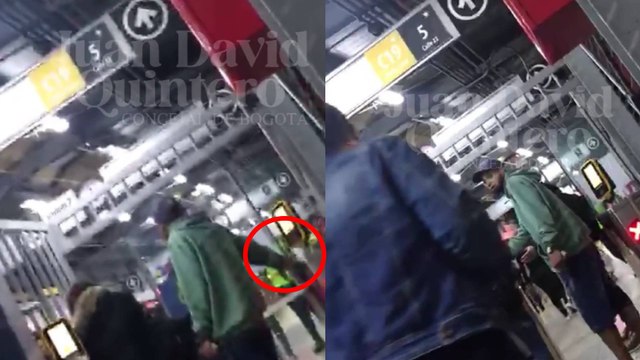 Video | Presunta banda está vendiendo ingresos ilegales a Transmilenio con un extraño dispositivo