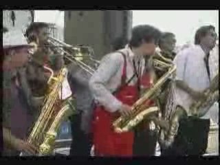 James Bond theme & I wanna be like you à Saint Jazz et vie