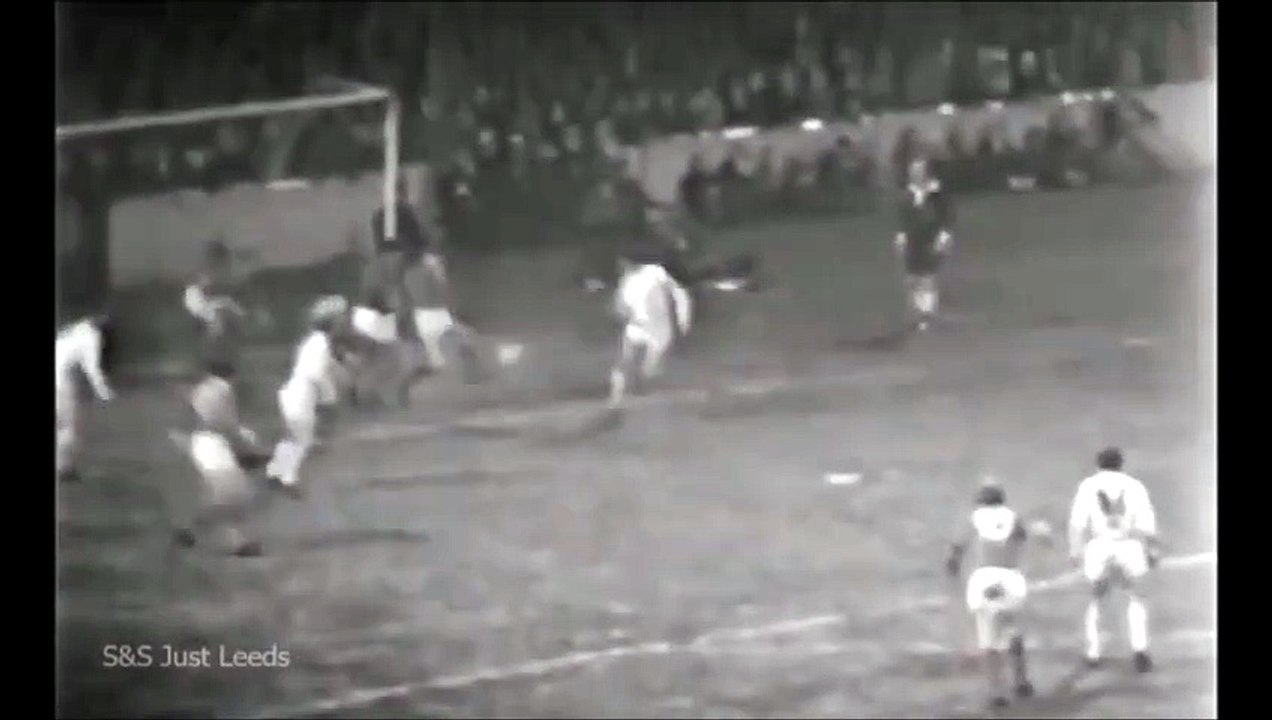 Leeds Utd v Manchester Utd F.A. Cup Semi Final Replay 31-03-1965