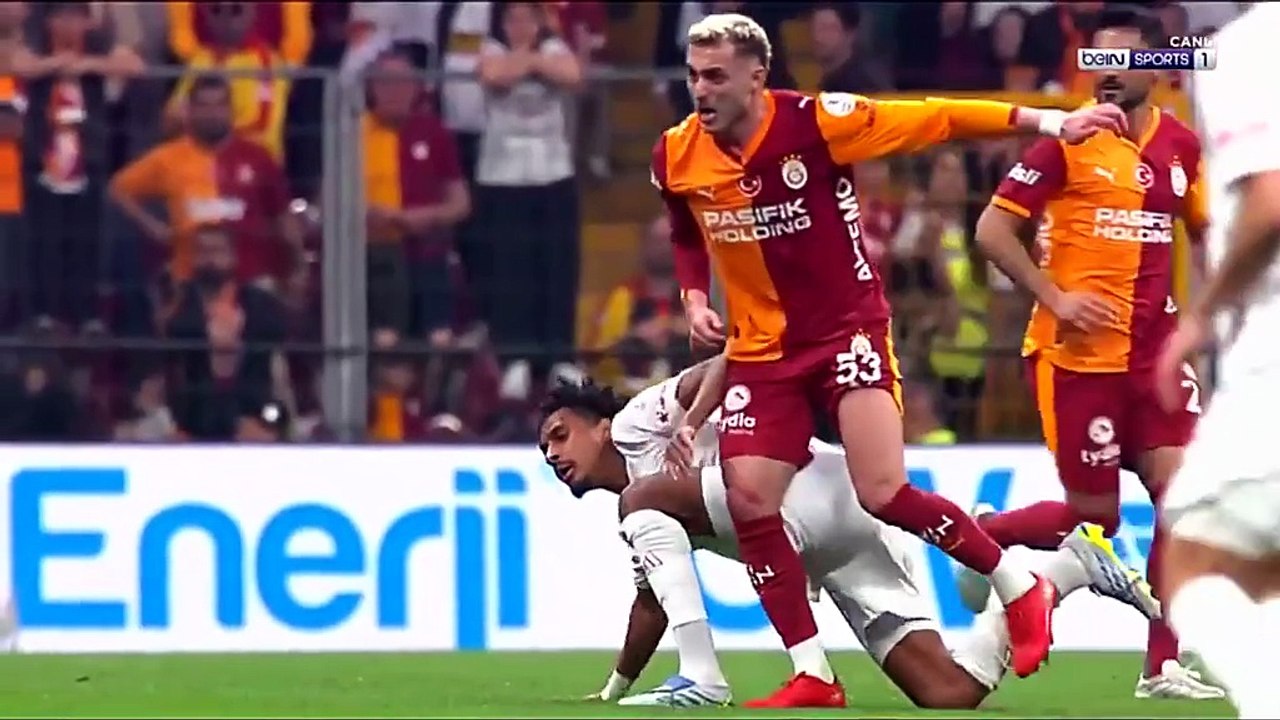 Galatasaray SK vs. Antalyaspor  1.DEVRE