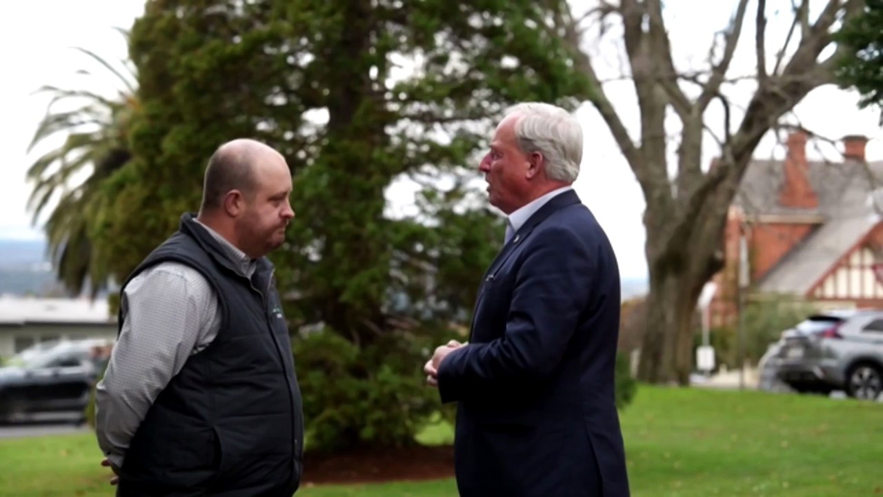 Sale of Tasmania's biggest farm, Rushy Lagoon, to UK pine plantation investor approved
