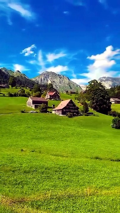 (Viral & Catchy): The Most Beautiful Place On E...