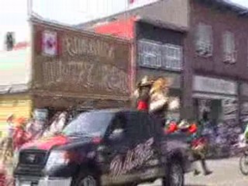 Parade 1