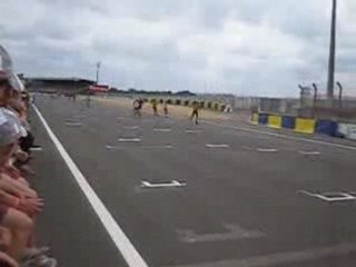 Arrivee-des-24-heures-roller-2008-rollerteamdegif