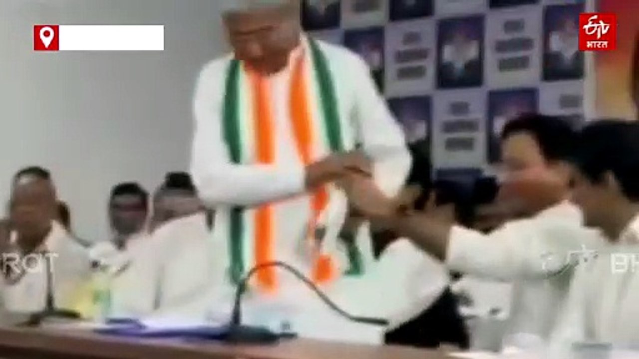 हरियाणा कांग्रेस में हुड्डा बनाम सुरजेवाला! नए प्रभारी के सामने हुड्डा बोले- 'मेरा साथ दे, फिर देख धमाका', सुरजेवाला ने किया पलटवार