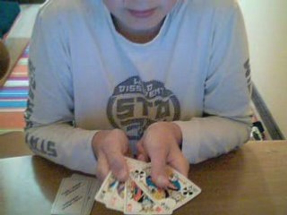 tour de magie avec des cartes + explication