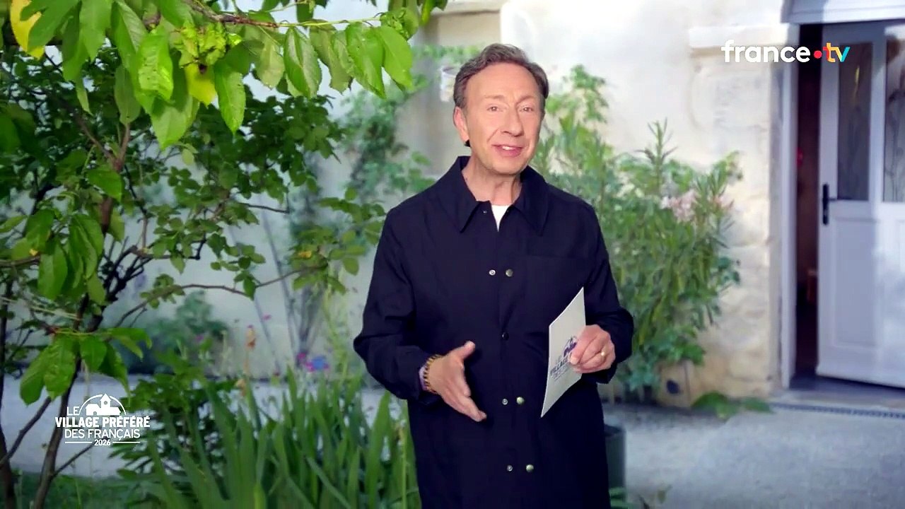 Stéphane Bern dévoile les 14 lieux en compétition pour "Le Monument préféré des Français" 2026.