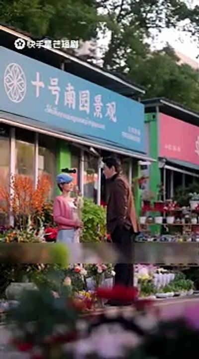 Tak sengaja tidur dengan CEO,dipaksa jadi istri kontraknya,ternyata ia sangat cinta aku lama