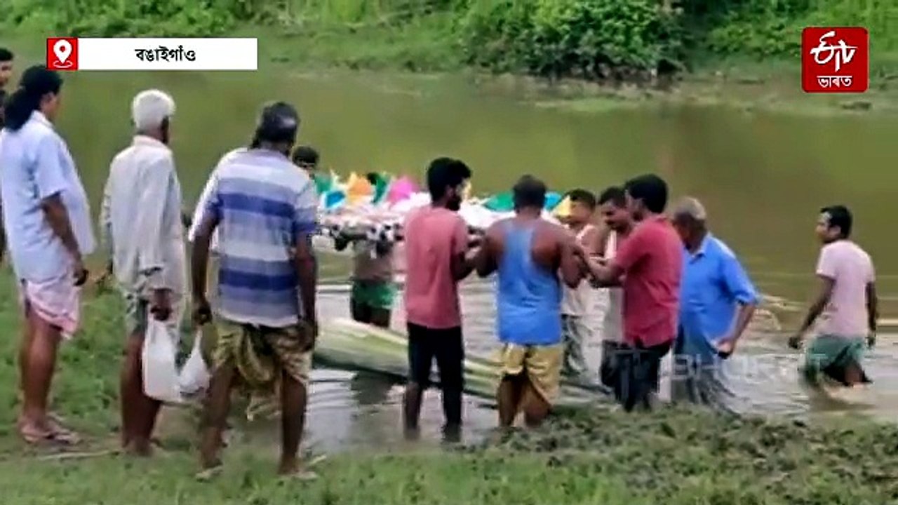 শেষ যাত্ৰাও বিপদসংকুল ! তালগুৰিত উন্নয়নৰ কৰুণ ছবি
