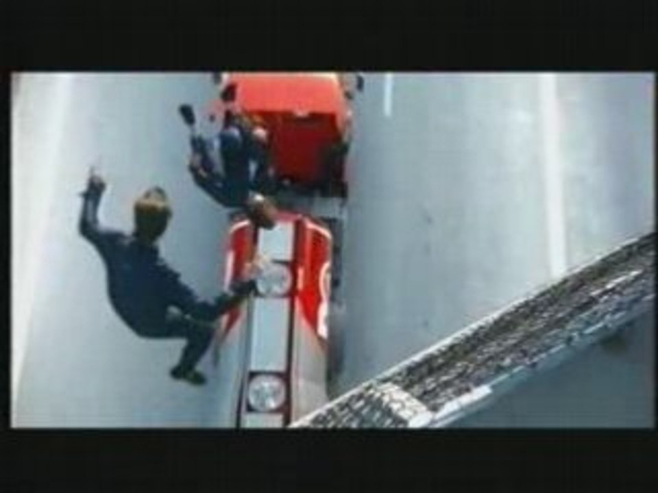 Jerome stunt - Pub // Commercial - Maximum Card 2002