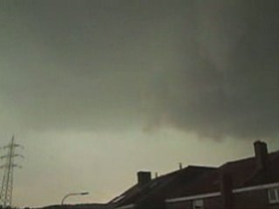 petite tornade en préparation...