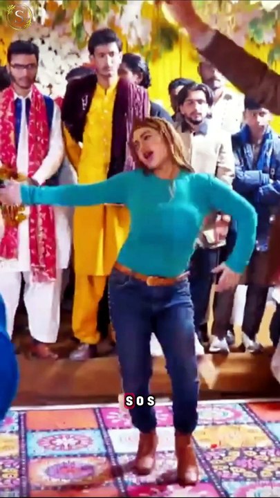The Moment the Whole Crowd Joined In! 🕺💃Ae Mandi Dhoke baazan Di#RimalShah#DancePerformance#SStudio 5