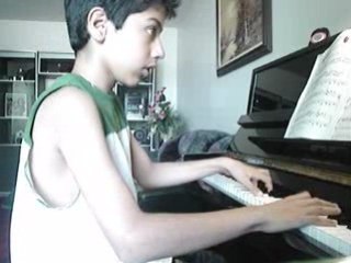 Lemar Playing In The Hall Of the Mountain King Piano