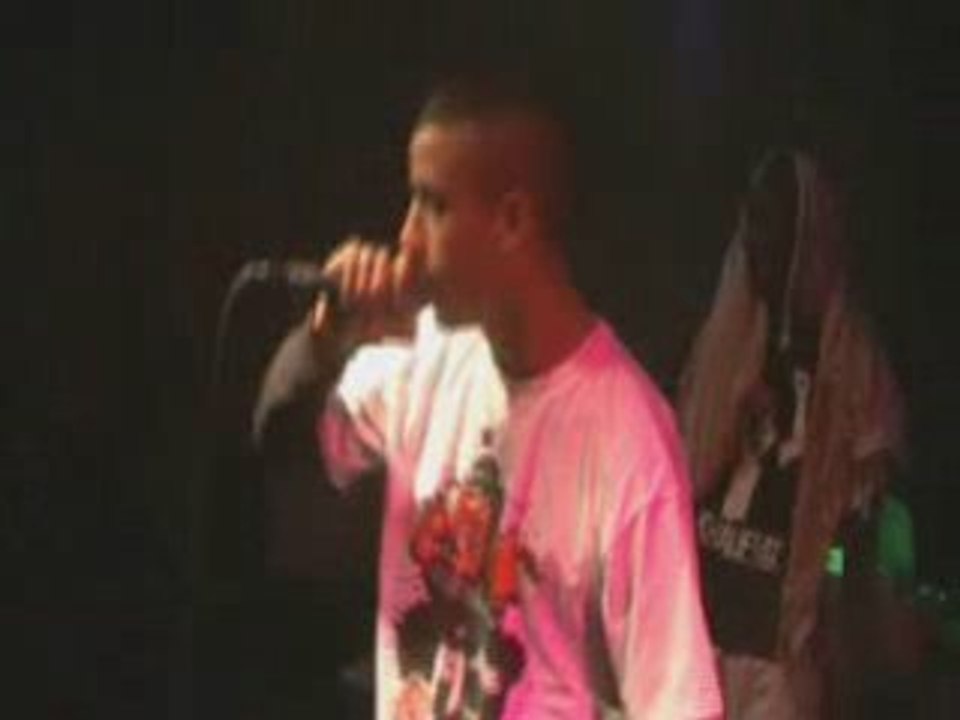 C est que le debut LED.K khalifrat live