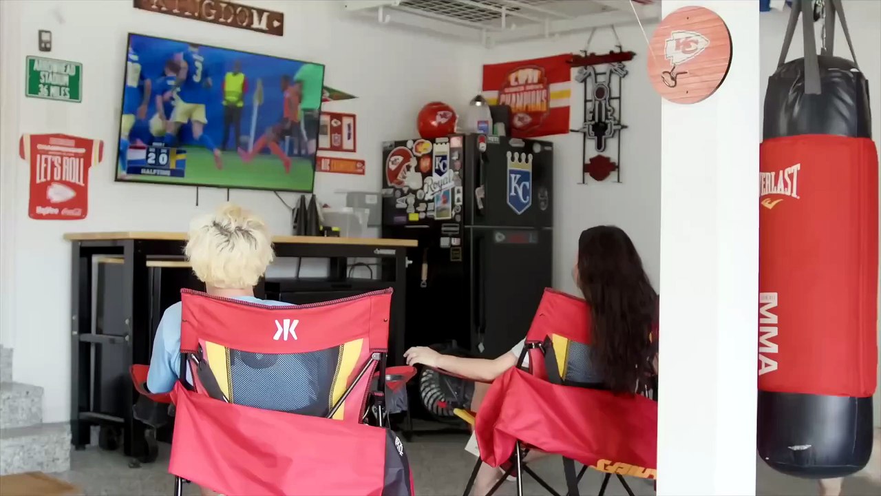 Her Garage Was Too Hot To Use… Until She Did THIS!