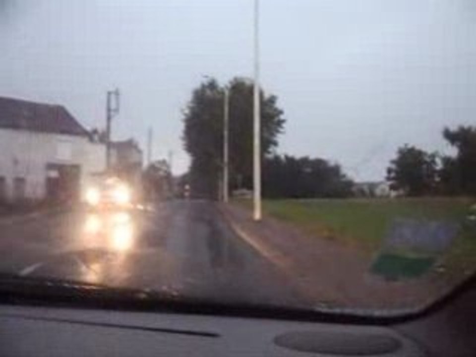 dégats de tempete à le creusot le 2 7 08  2