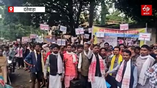 12 किमी पैदल चले 500 ग्रामीण, कस्तूरबा गांधी आवासीय विद्यालय दोबारा बड़े लखापाल से संचालित करने की मांग