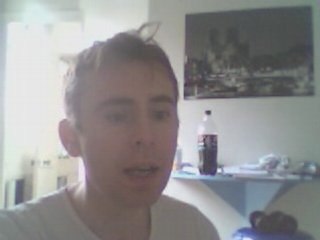 Wiwi égratigne "bébé vampire"