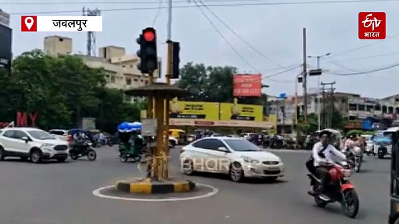 जाम से बचने को एक ही एजेंसी को दी जाए ट्रैफिक सिग्नल की व्यवस्था, मध्य प्रदेश हाईकोर्ट का आदेश