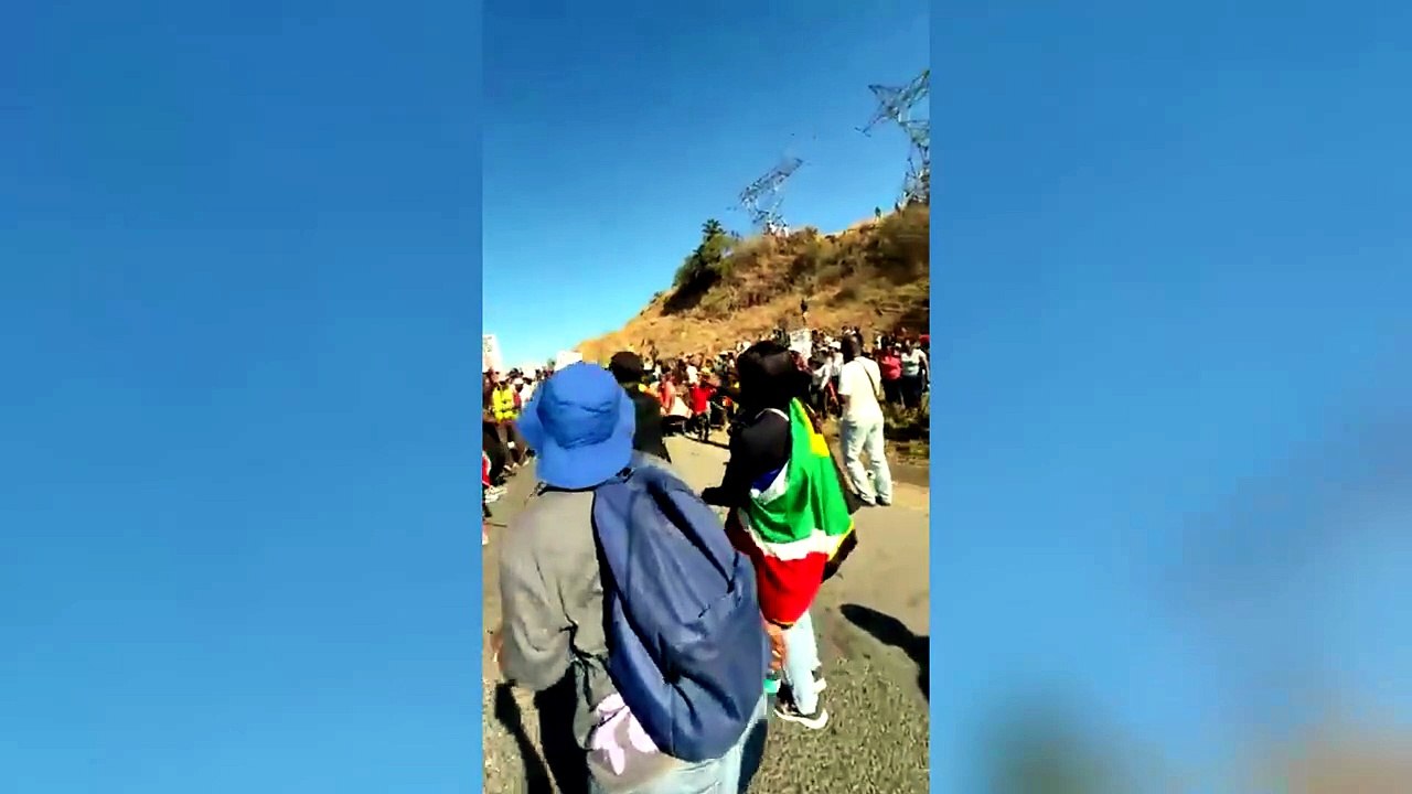 Proteste anti-immigrazione in Sudafrica, il video della marcia settimanale contro gli irregolari