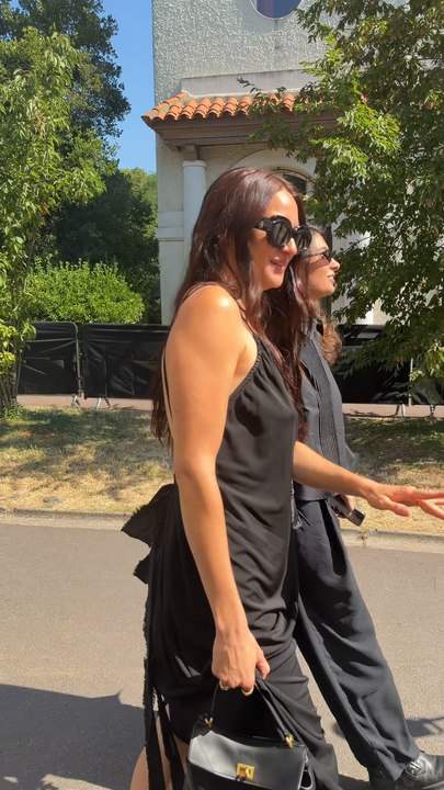 Star-Studded Arrivals: Celebrity Fashion Moments